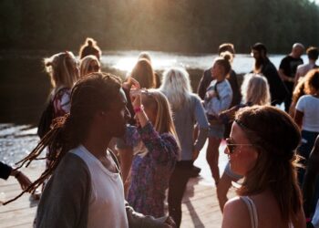 Rockin’ and Hoppin’: The Ultimate Beer and Music Festival Experience