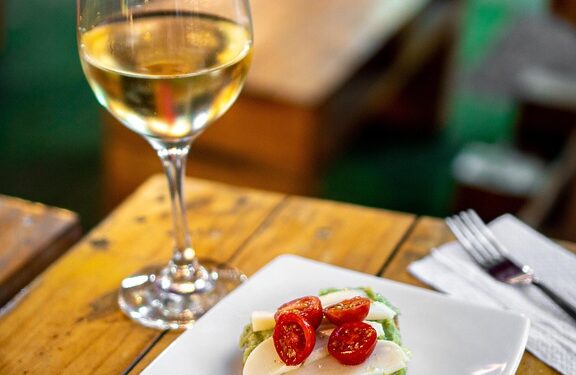 Fire and Froth: Mastering the Art of Beer and Spicy Food Pairing